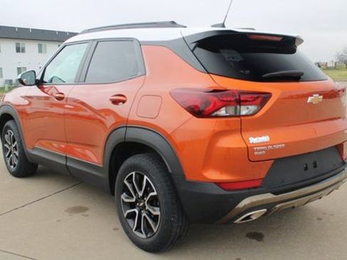 Used 2022 Chevrolet TrailBlazer ACTIV w/ Sun and Liftgate Package image 4