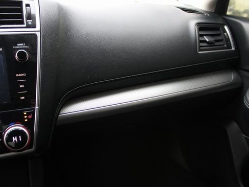 Used 2019 Subaru Legacy 2.5i Premium image 28