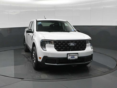 Used 2025 Ford Maverick XLT w/ XLT Luxury Package image 2