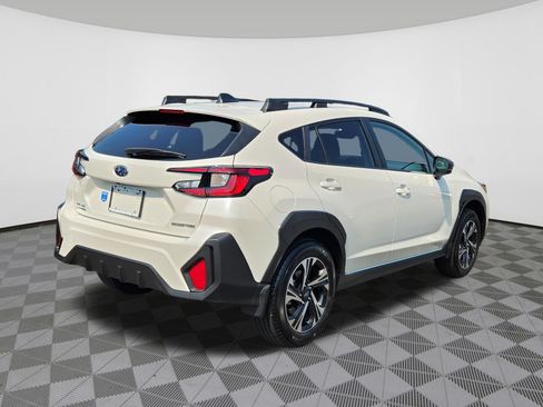 Used 2024 Subaru Crosstrek 2.0i Premium AWD/4WD image 4