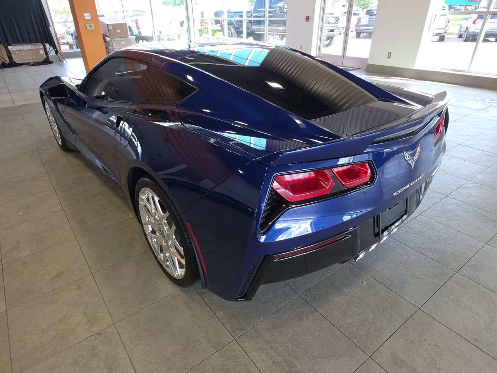 Used 2019 Chevrolet Corvette Stingray Coupe w/ 2LT Preferred Equipment Group RWD image 10