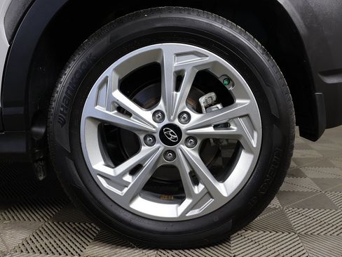 Used 2023 Hyundai Kona SEL image 17