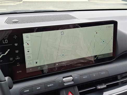 New 2025 Kia K4 GT-Line w/ GT-Line Premium Package image 14