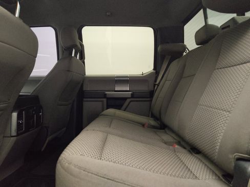 Used 2015 Ford F150 XLT w/ Equipment Group 302A Luxury RWD image 18