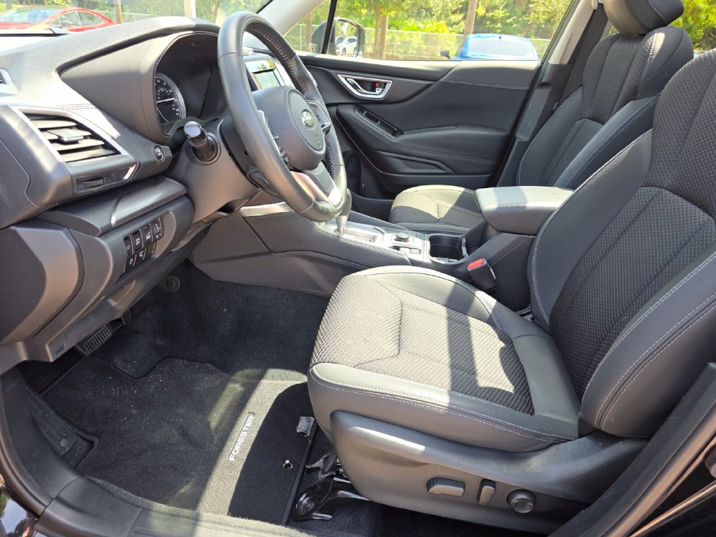 Used 2024 Subaru Forester Premium AWD/4WD image 25