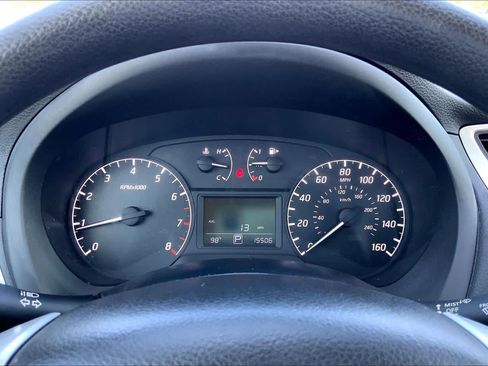 Used 2017 Nissan Sentra S FWD image 25