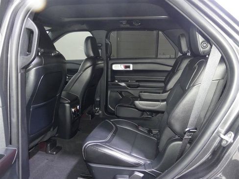 Used 2020 Ford Explorer ST w/ Premium Technology Package AWD/4WD image 28