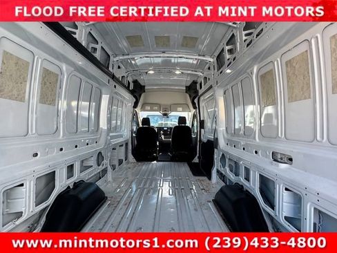 Used 2022 Ford Transit 250 148 High Roof Extended image 13