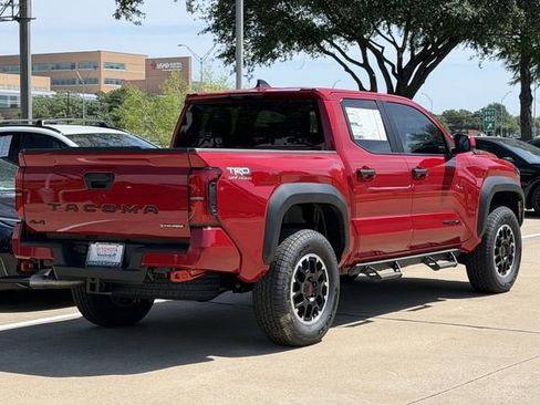 New 2026 Toyota Tacoma TRD Off-Road AWD/4WD image 4