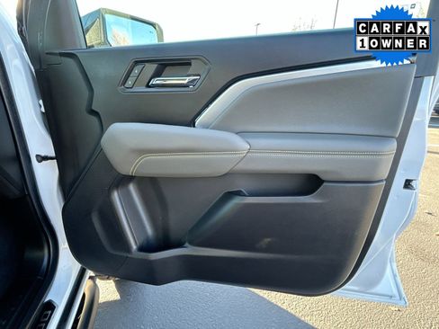 Used 2023 Chevrolet Colorado ZR2 w/ ZR2 Convenience Package III image 29