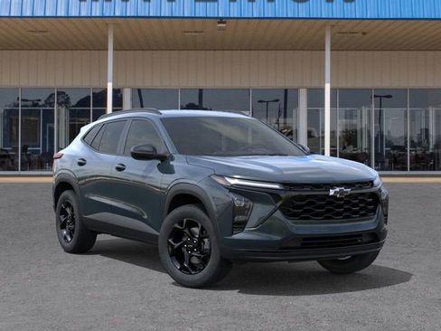 New 2026 Chevrolet Trax LT FWD image 7