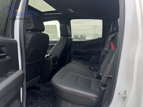 New 2026 Chevrolet Colorado Z71 w/ Technology Package AWD/4WD image 5