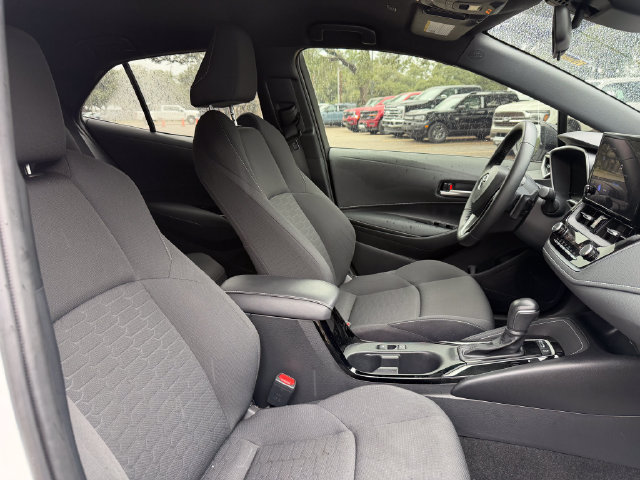 Used 2025 Toyota Corolla Hatchback FWD image 15