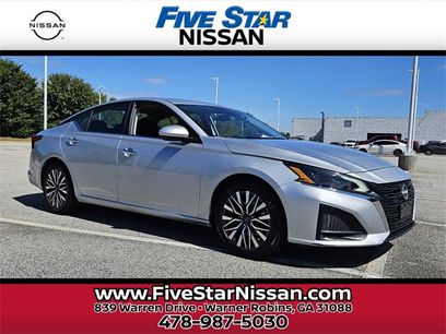 Used 2023 Nissan Altima 2.5 SV