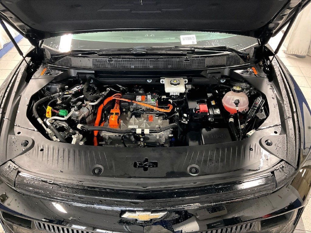 Used 2024 Chevrolet Equinox EV LT w/ Active Safety Package 3 FWD image 30