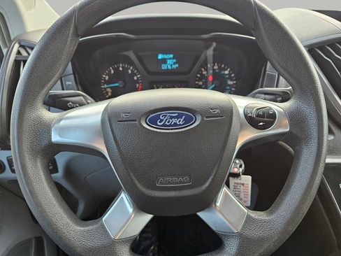 Used 2019 Ford Transit 250 148 Medium Roof image 5