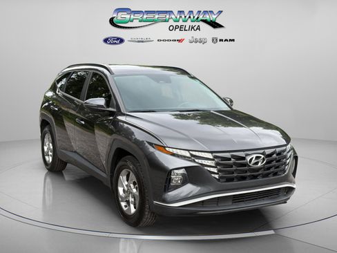 Used 2022 Hyundai Tucson SEL FWD image 1