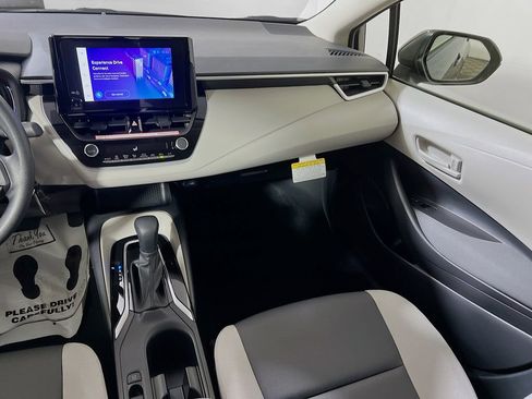 New 2026 Toyota Corolla LE image 19