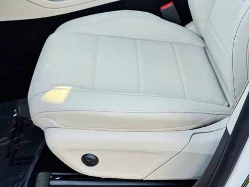 New 2026 Mercedes-Benz GLE 450 4MATIC image 17