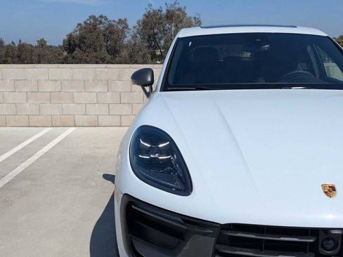 New 2025 Porsche Macan Turbo image 12