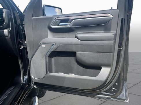 Certified 2022 Chevrolet Silverado 1500 LTZ w/ LTZ Convenience Package II RWD image 23