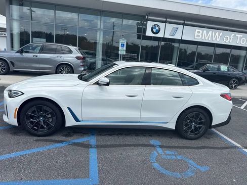 Used 2023 BMW i4 eDrive35 RWD image 4