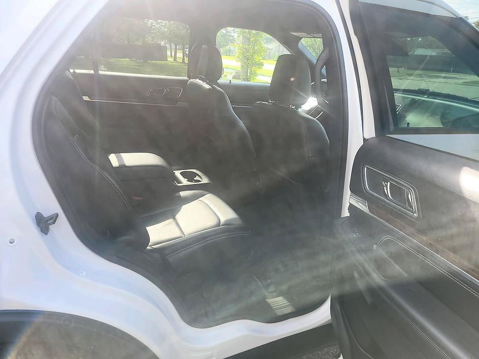 Used 2019 Ford Explorer Limited w/ Equipment Group 301A AWD/4WD image 42