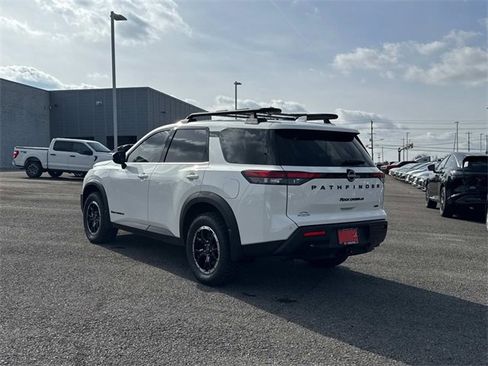New 2025 Nissan Pathfinder Rock Creek image 6