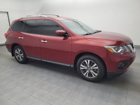 Used 2018 Nissan Pathfinder S FWD image 11
