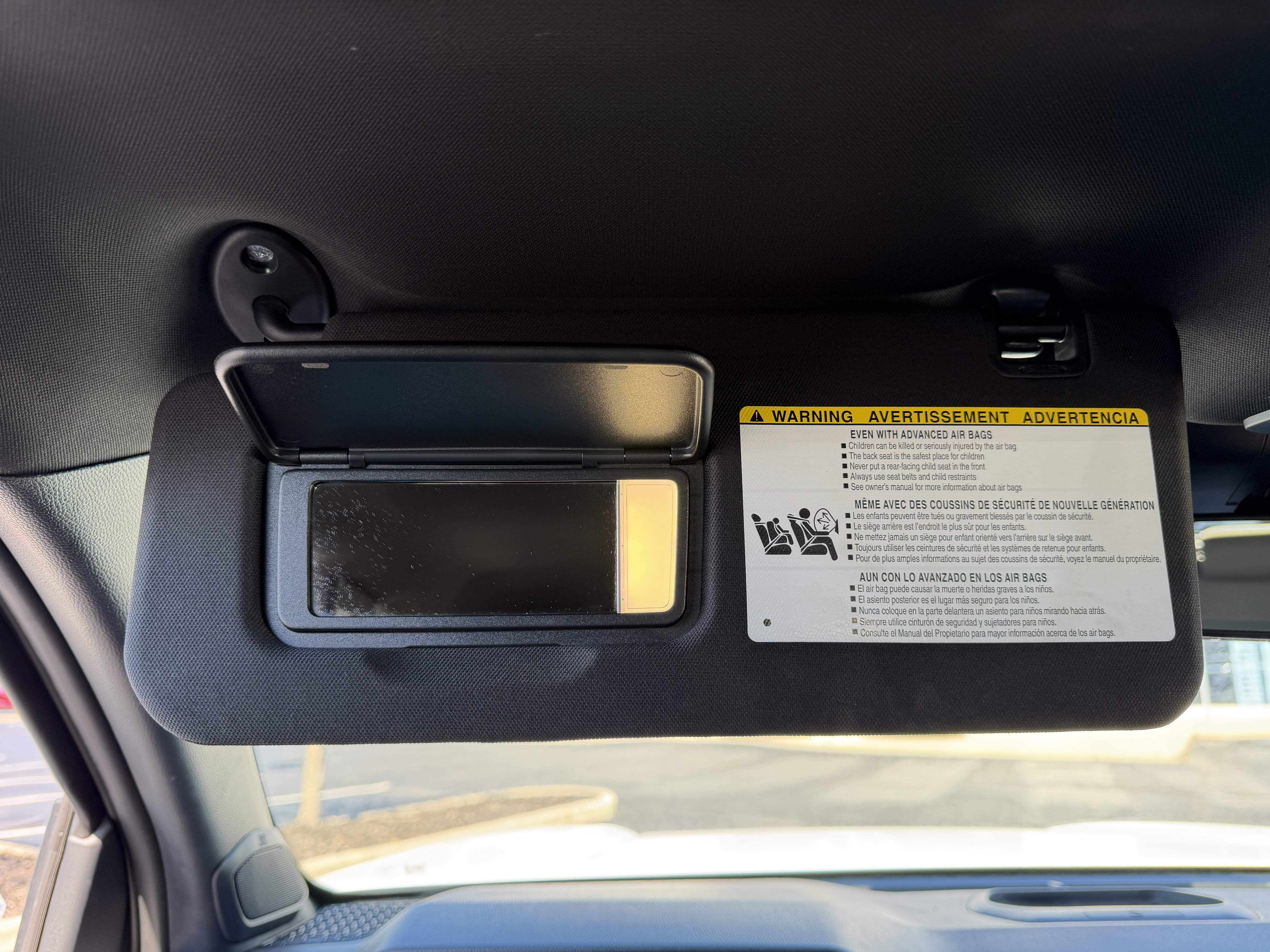 Certified 2025 Toyota Tacoma SR5 AWD/4WD image 29