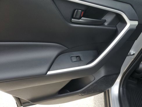 Used 2024 Toyota RAV4 LE image 16