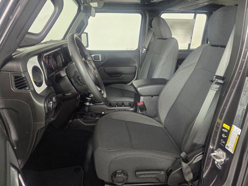 New 2026 Jeep Gladiator Sport image 19