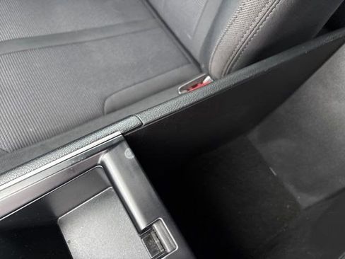 Used 2021 Kia K5 LXS image 28