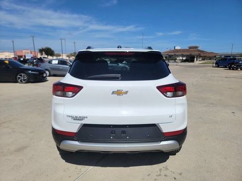 Used 2026 Chevrolet TrailBlazer LT w/ Convenience Package FWD image 6