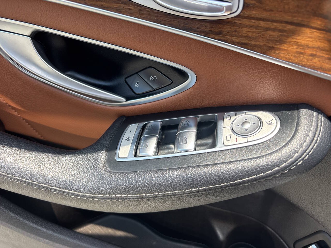 Used 2019 Mercedes-Benz C 300 4MATIC Sedan w/ AMG Line image 29