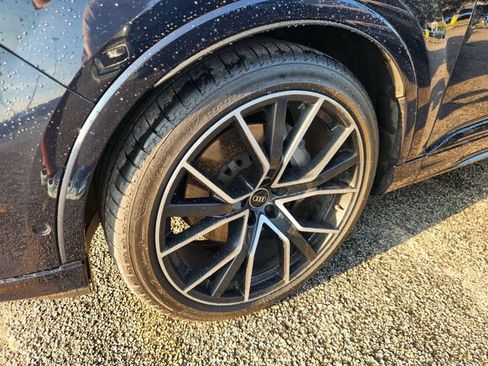 Used 2023 Audi Q7 3.0T Prestige w/ Prestige Package AWD/4WD image 10