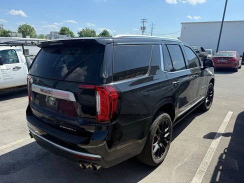Used 2022 GMC Yukon Denali image 4