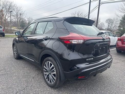 Certified 2024 Nissan Kicks SR w/ SR Premium Package image 6