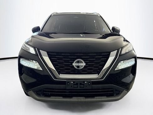 Certified 2023 Nissan Rogue SV w/ SV Premium B Package AWD/4WD image 2