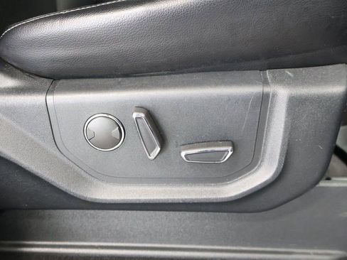 Used 2019 Ford F350 Lariat w/ Chrome Package image 22