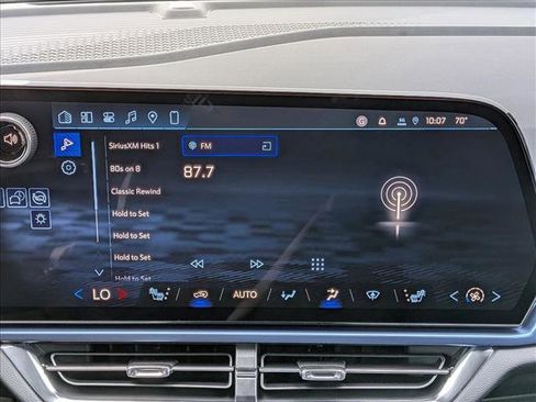 New 2026 Chevrolet Equinox EV LT image 10