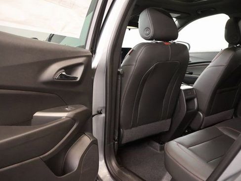 New 2026 Chevrolet Trax RS w/ Sunroof Package image 26