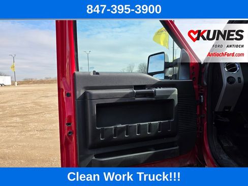 Used 2015 Ford F350 Lariat image 14