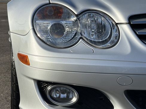 Used 2008 Mercedes-Benz SL 550 image 28