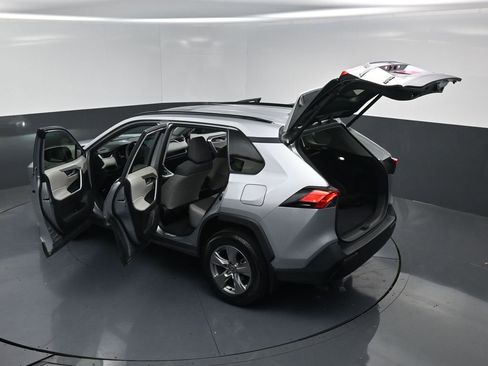 Used 2024 Toyota RAV4 XLE image 21
