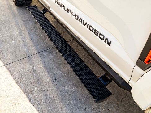 Used 2023 Ford F250 Lariat w/ Lariat Ultimate Package image 13