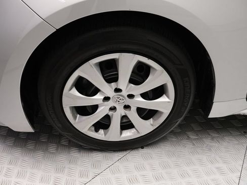 Certified 2024 Toyota Corolla LE FWD image 4