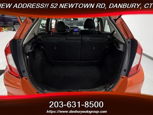 Used 2018 Honda Fit LX image 25