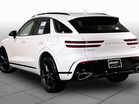 Used 2026 Genesis GV70 3.5T Sport Prestige AWD/4WD image 11
