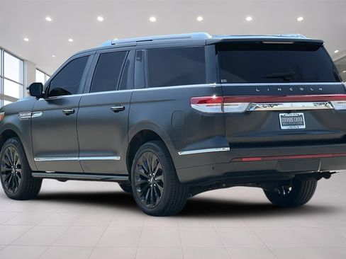 Certified 2024 Lincoln Navigator L Reserve AWD/4WD image 6